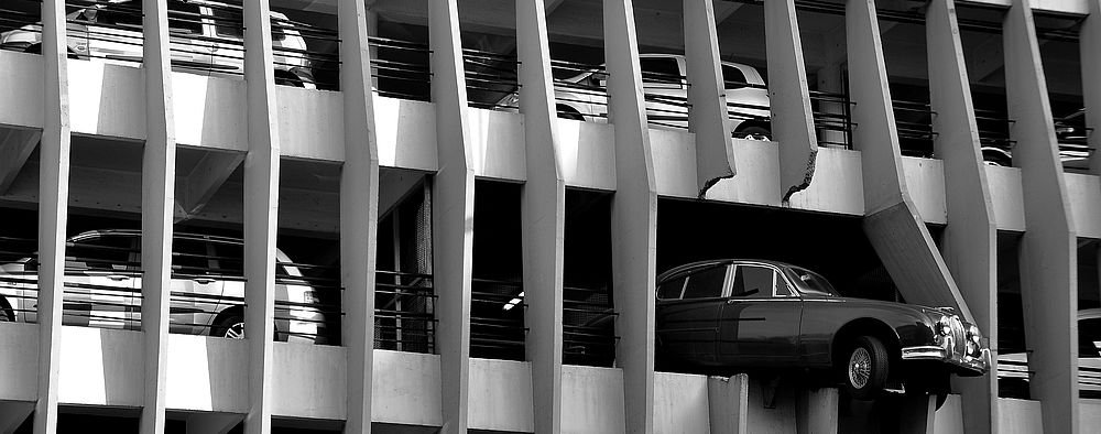 Unfall in Hochgarage